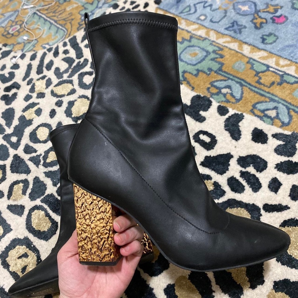 Gold Black Patent Leather Block Heel Boots Size 9